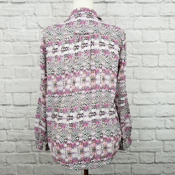 Maeve Anthro Islet pink white black print button front top women's size XSmall - Picture 8 of 9